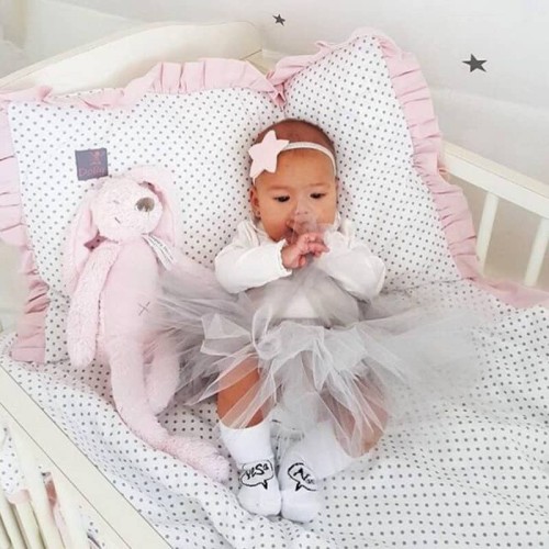 Pościel z falbanką biała szare kropki 120x90 Dolly