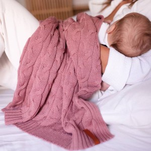 Kocyk wełna Merino Arendelle różany Amori Amori