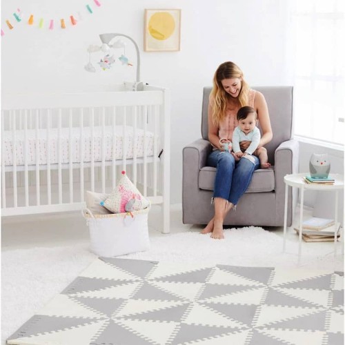 Mata piankowa Playspot grey cream Skip Hop