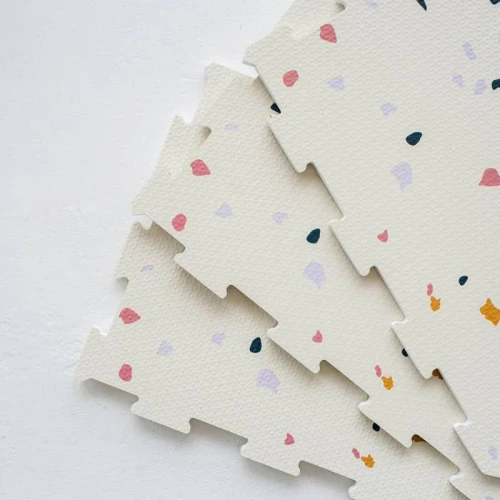 Mata piankowa EVA Terrazzo Cream - puzzle podłogowe 3 Sprouts
