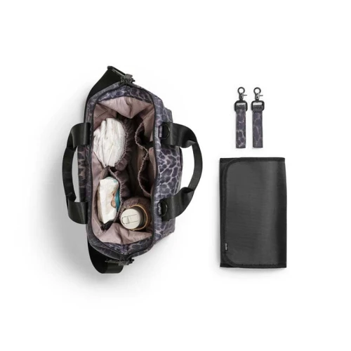 7333222025852-50670230434NA-Wide-Frame-Changing-Bag-Le-Leopard-PP (3)_1.jpg