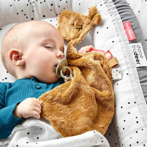 Kocyk przytulanka Raffi powder Done by Deer