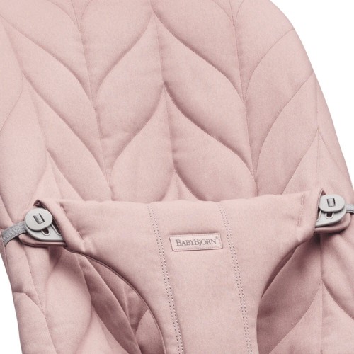Leżaczek Bliss Cotton Petal Quilt zgaszony róż BabyBjorn
