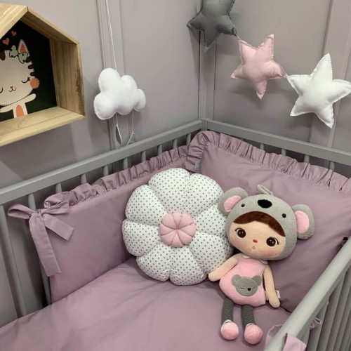 Ochraniacz do łóżeczka z falbanką szara lawenda Dolly