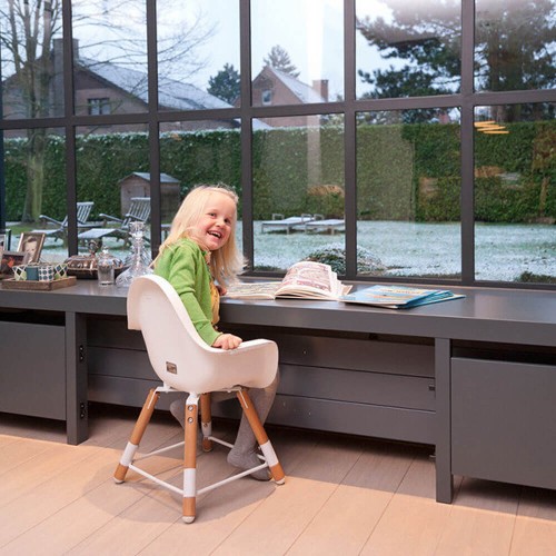 Krzesełko do karmienia Evolu 2 Childhome