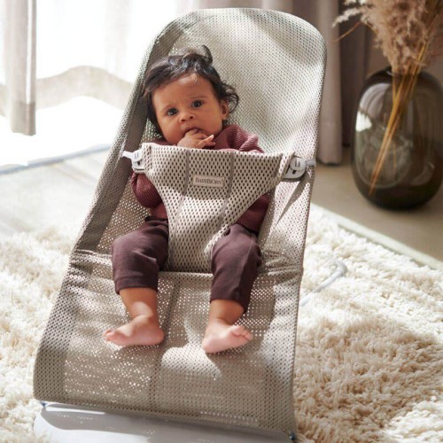 Leżaczek Bliss Mesh beżowy BabyBjorn