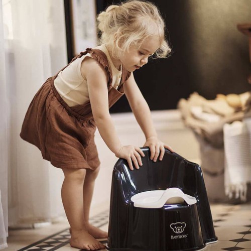 Nocnik fotelik czarny BabyBjorn