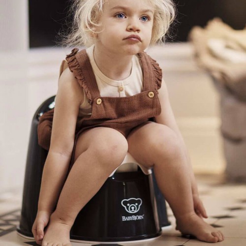 Nocnik fotelik czarny BabyBjorn