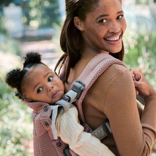 Nosidełko Harmony 3D Mesh zgaszony róż BabyBjorn