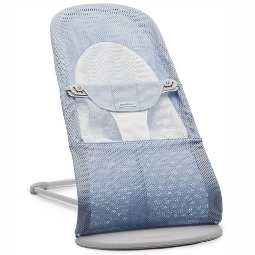 Leżaczek Balance Soft Mesh niebiesko biały BabyBjorn