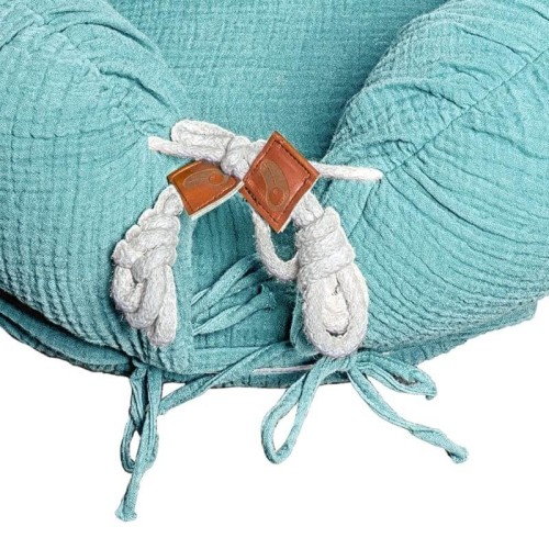 hi-little-one-kokon-gniazdko-dla-noworodka-z-organicznego-oddychajacego-bio-muslinu-gots-newborn-nest-tiffany.jpg