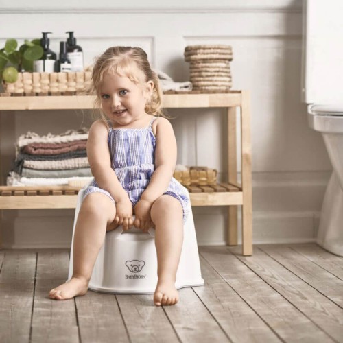 Nocnik fotelik ciemny zielony BabyBjorn